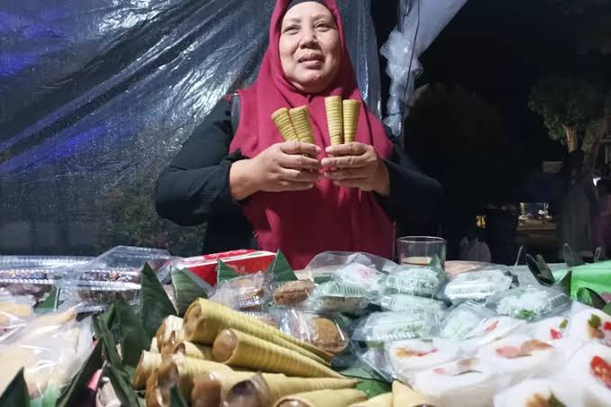 Mengenal 'Cocorot', Kue Legend Khas Wanayasa Purwakarta. Rasanya Manis dan Bikin Nostalgia!