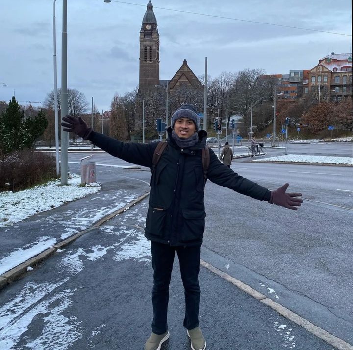 Mengenal Faisyal A'lauddin, Dari Puskesmas Pasawahan Hingga Diterima di Universitas di Inggris, Australia, dan Swedia!