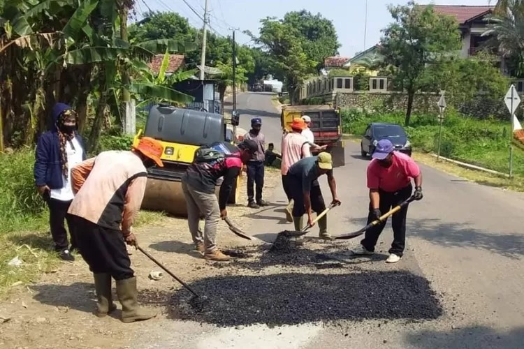 Akibat Covid-19, Kualitas Jalan di Purwakarta Menurun, Butuh Anggaran Rp. 500 Miliar untuk Tuntaskan Infrastruktur!