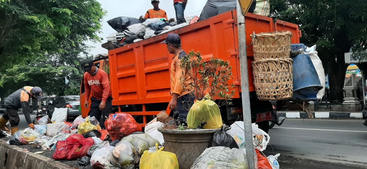 Yuk Peduli Lingkungan, Jumlah Sampah di Purwakarta Diperkirakan Meningkat Capai 160 Ton Per Hari Guys!