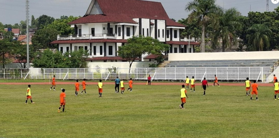 Borneo FC Cari Bibit Pesepakbola Muda Hingga ke Purwakarta, Gaskeun!