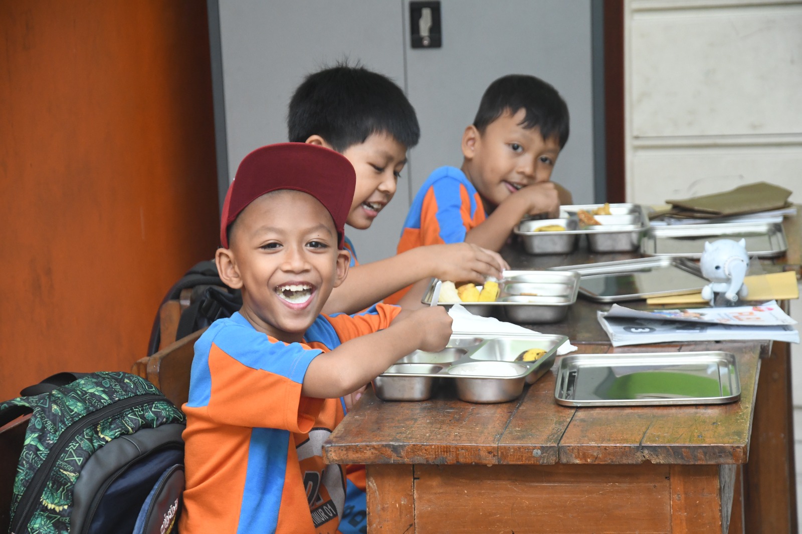 Alhamdulillah, Program Makan Siang Gratis untuk Sekolah di Purwakarta Dimulai. Cekidot Infonya! 